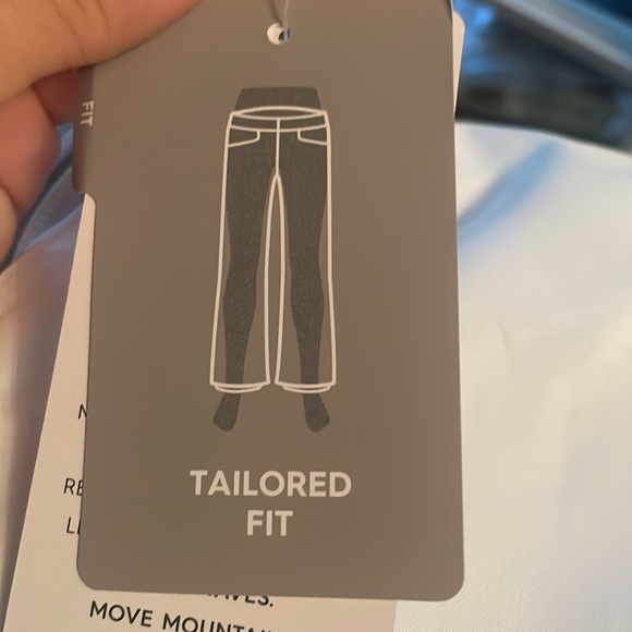 NWT Roxy Ski / Snowboard Pants - Picture 15 of 15